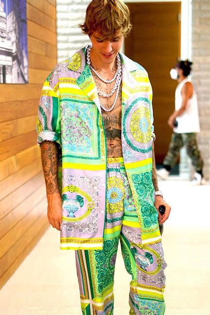 justin bieber versace outfit popstar price|Justin Bieber fashion.